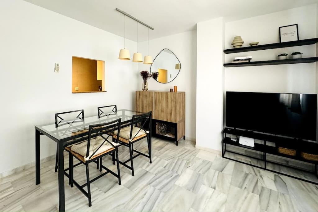 Behappy Salitre - Con Aparcamiento Apartamento Málaga Exterior foto